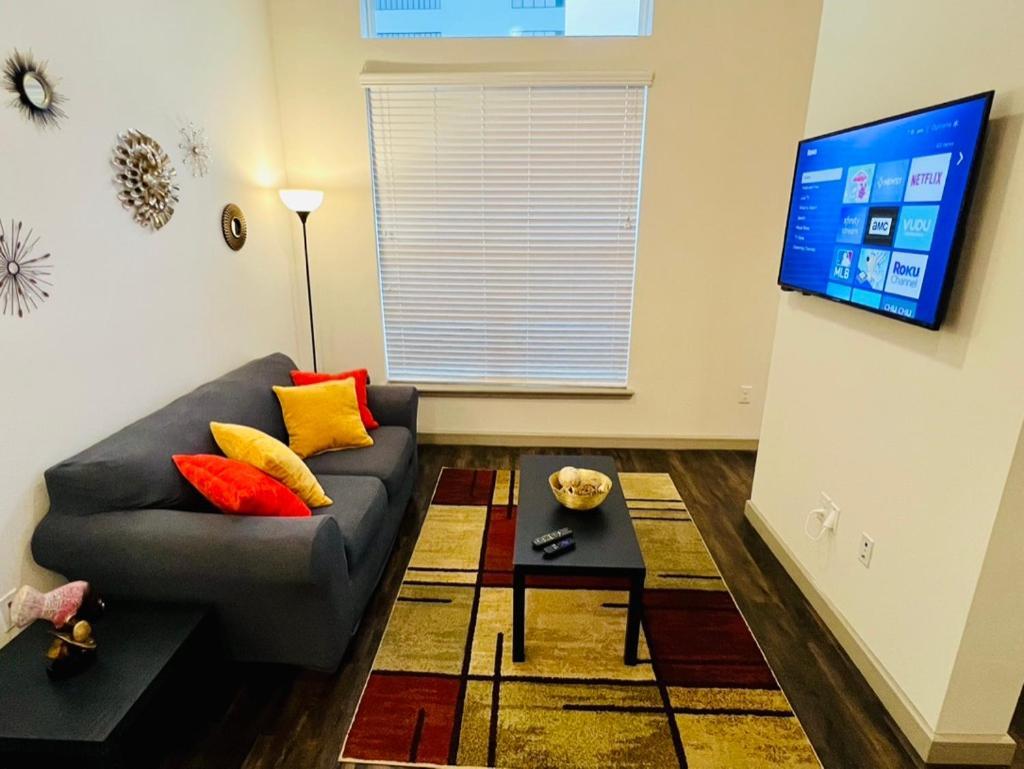 Downtown Apt Free Parking - Pool - Gym - Fully Kitchen Хьюстон Экстерьер фото